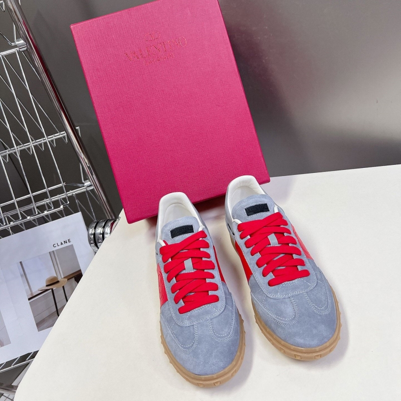 Valentino Sneakers